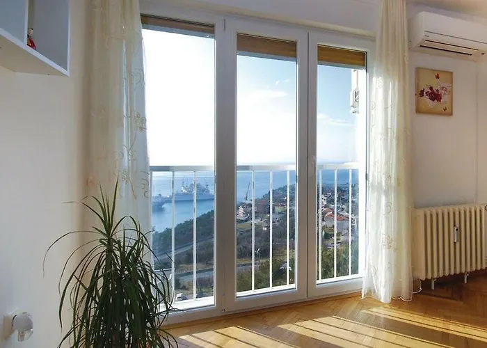 Skyscraper Maro Apartman Rijeka